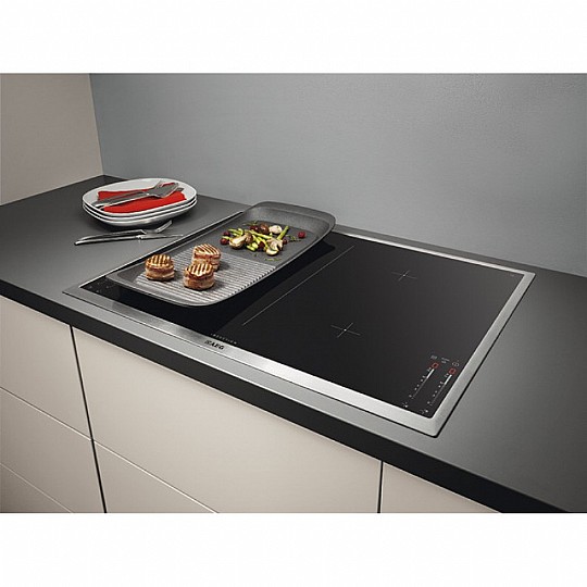 ������ ��������� AEG HK764403XB